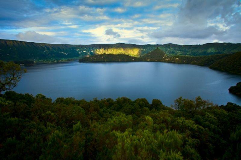 The Crater Lake Circuit